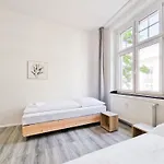 Tolstov - 3 Mit Balkon - 15 Min Zur Messe Dus Apartmán Düsseldorf