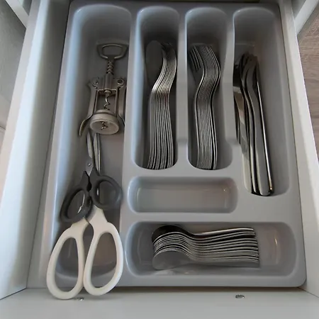 Tolstov - 3 Mit Balkon - 15 Min Zur Messe Dus Apartment *