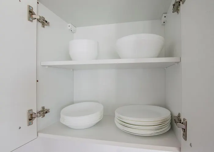 Tolstov - 3 Mit Balkon - 15 Min Zur Messe Dus Apartment *