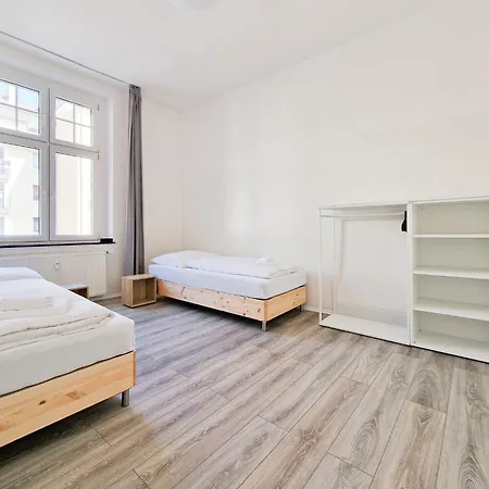 Tolstov - 3 Mit Balkon - 15 Min Zur Messe Dus * Düsseldorf