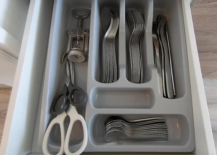 Tolstov - 3 Mit Balkon - 15 Min Zur Messe Dus Appartamento *